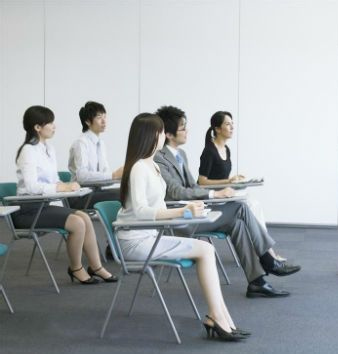 企業(yè)提供給員工的薪酬有什么功能？