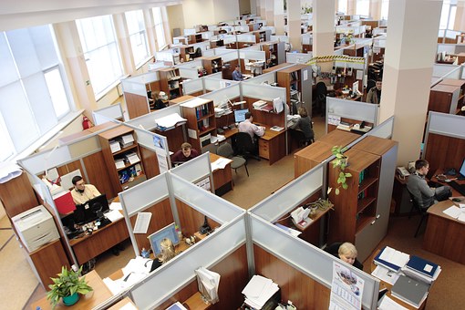 企業(yè)員工福利計劃是調(diào)整企業(yè)生產(chǎn)成本和人工成本的重要杠桿？