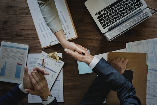 企業(yè)中秋福利活動可以為員工準備什么？